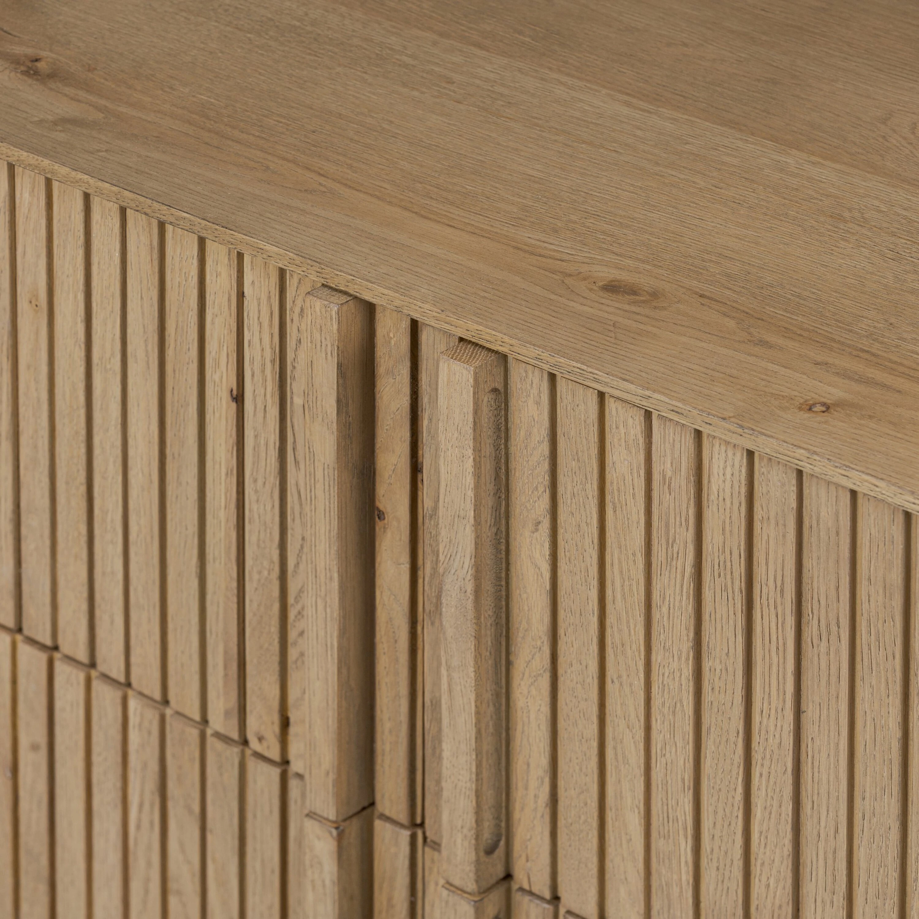 Maisie 6-Drawer Dresser, Rustic Light Natural Oak 10 Maisie 6-Drawer Dresser, Rustic Light Natural Oak