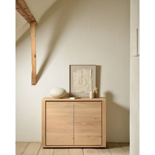Shadow 2-Door Sideboard, Oak 2 Shadow 2-Door Sideboard, Oak