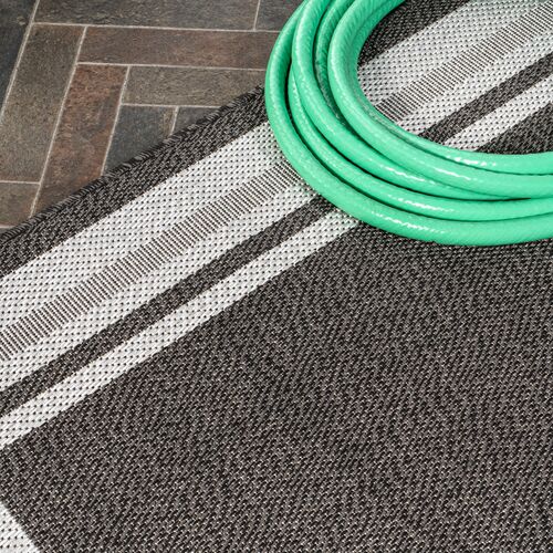Jamie Indoor/Outdoor Rug, Black/Cream 3 Jamie Indoor/Outdoor Rug, Black/Cream