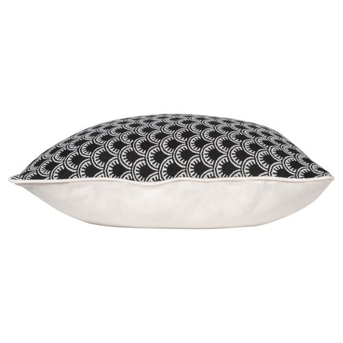 Scallop Outdoor Pillow, Black/White 2 Scallop Outdoor Pillow, Black/White