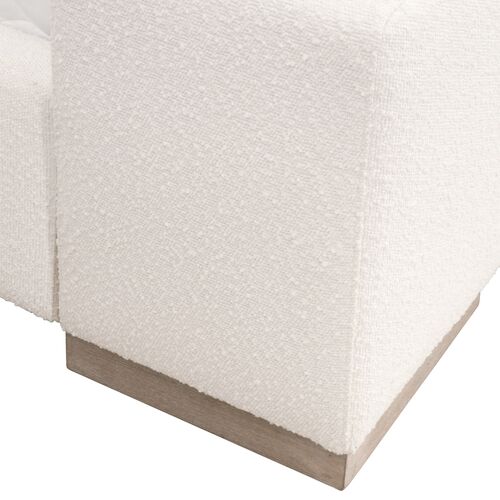 Remy Bed, Performance Boucle Snow 7 Remy Bed, Performance Boucle Snow