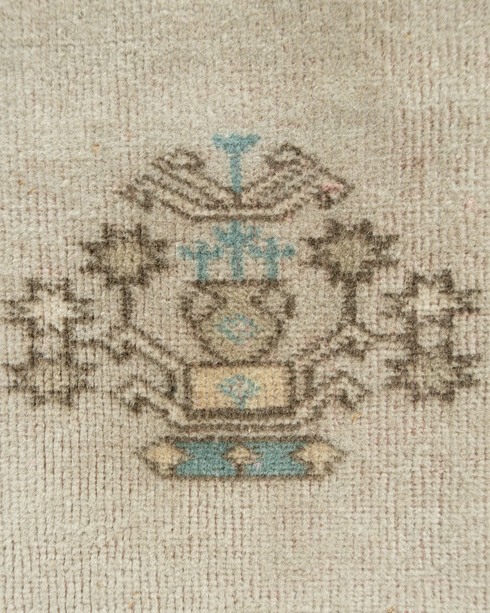 Oushak Rug Lightly Distressed 6'4 X 8' 6 Oushak Rug Lightly Distressed 6'4 X 8'