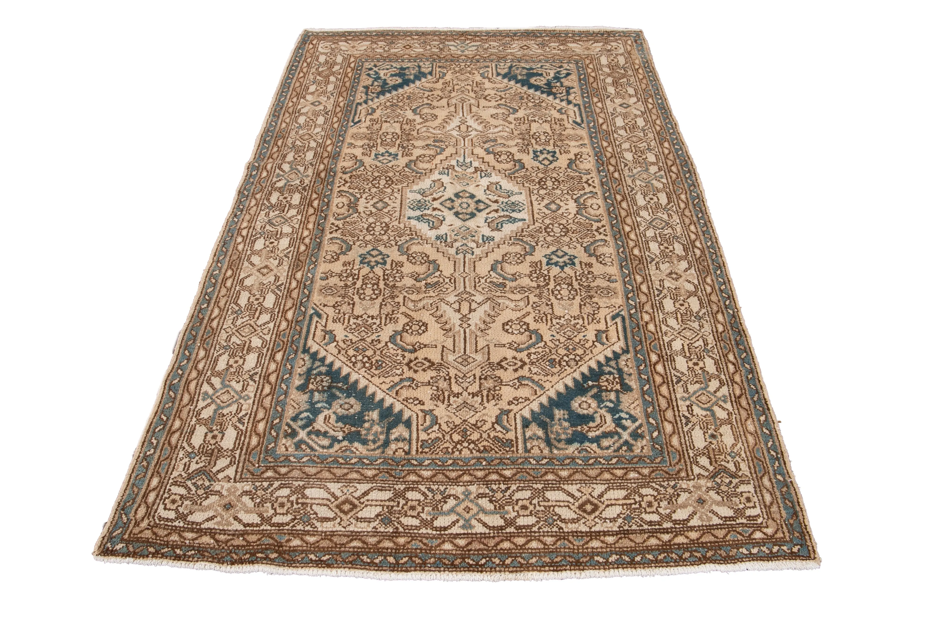 4'4'' x 7' Vintage Wool Rug, Beige 5 4'4'' x 7' Vintage Wool Rug, Beige