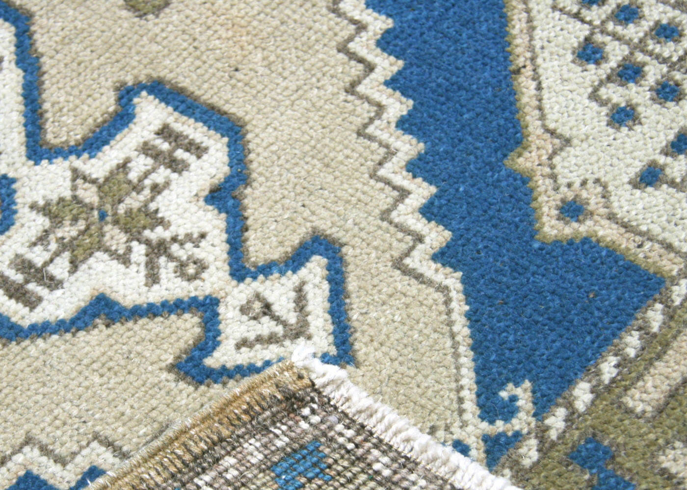 1960s Turkish Oushak Yastic, 1'10"x3'10" 3 1960s Turkish Oushak Yastic, 1'10"x3'10"