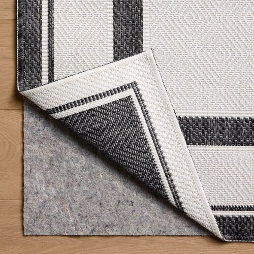 Coast Indoor/Outdoor Rug, Onyx/Ivory 4 Coast Indoor/Outdoor Rug, Onyx/Ivory