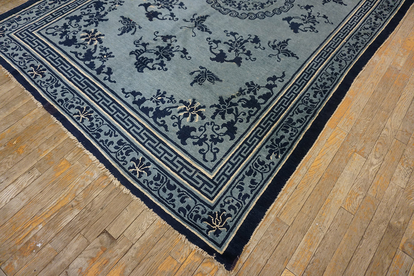 Mid 19th Century Chinese Ningxia Carpet 5 Mid 19th Century Chinese Ningxia Carpet