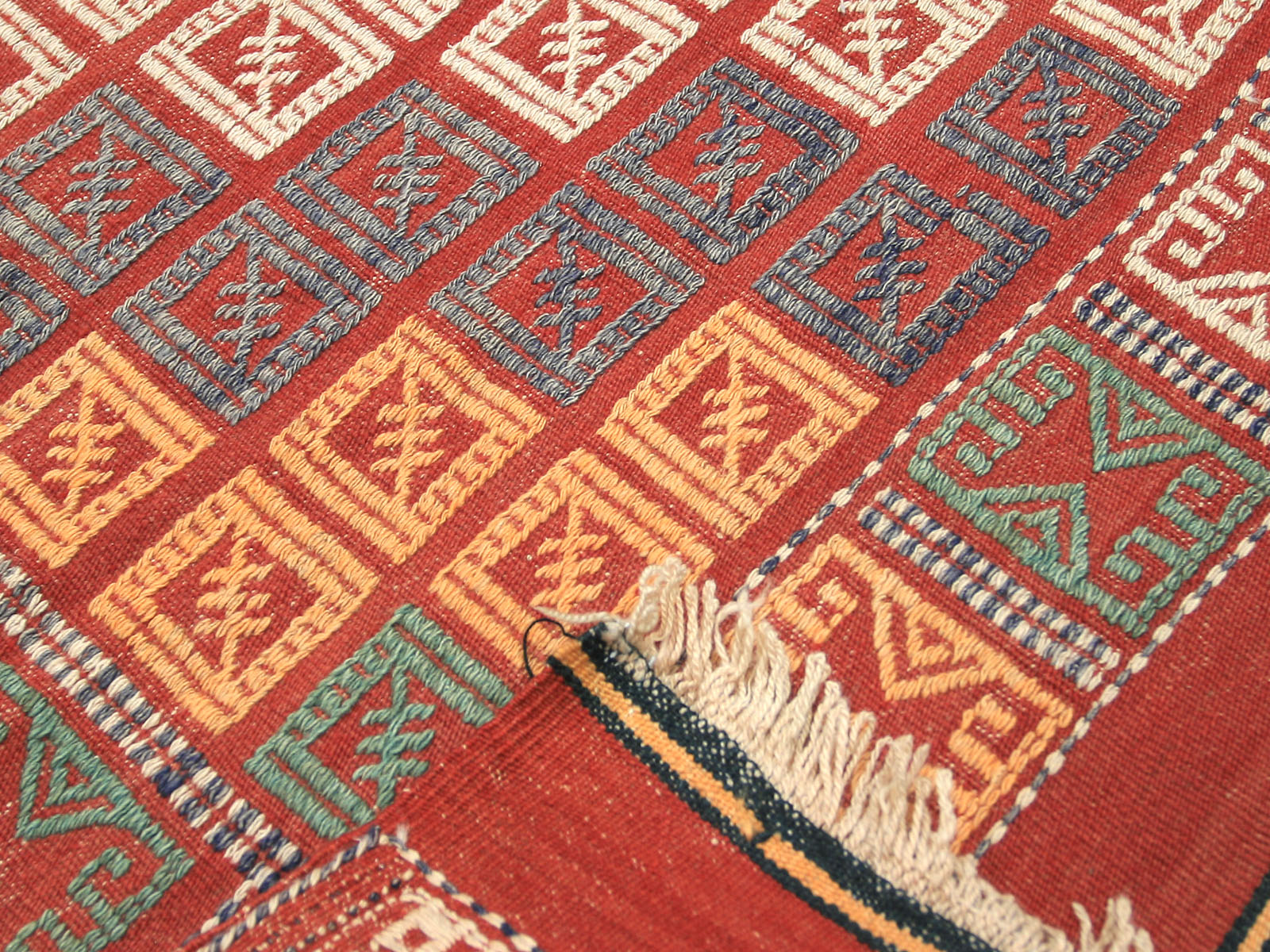 1960s Turkish Kilim - 4'7" x 6'9" 2 1960s Turkish Kilim - 4'7" x 6'9"