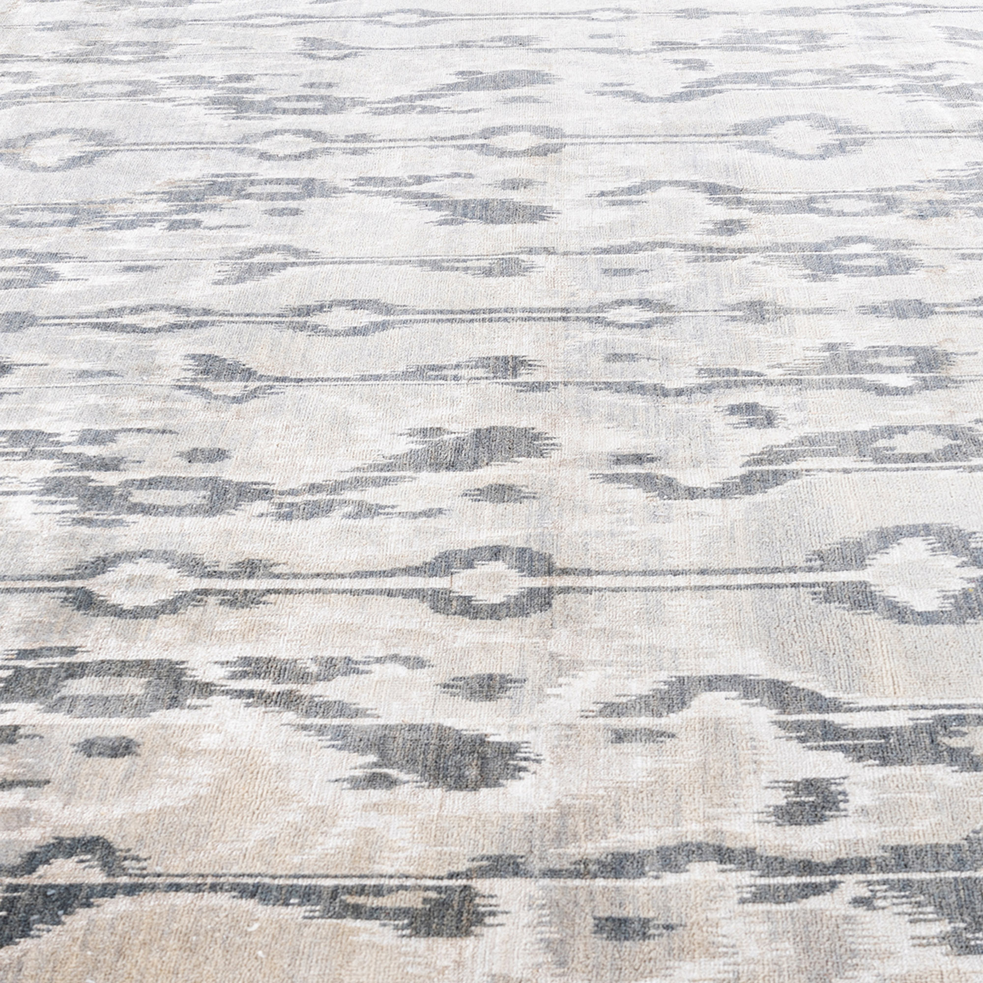 One-of-a-Kind Hand-Knotted Ikat Gray Rug, 8'10" x 11'10" 4 One-of-a-Kind Hand-Knotted Ikat Gray Rug, 8'10" x 11'10"