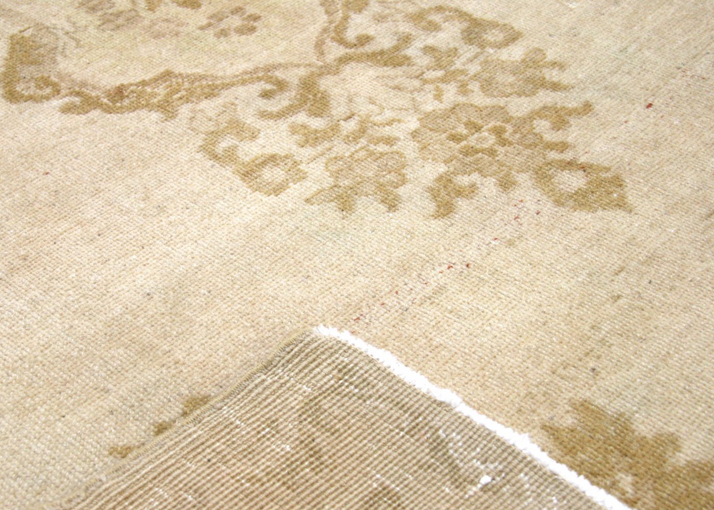 1960s Turkish Oushak Rug, 4'2" x 6'11" 4 1960s Turkish Oushak Rug, 4'2" x 6'11"