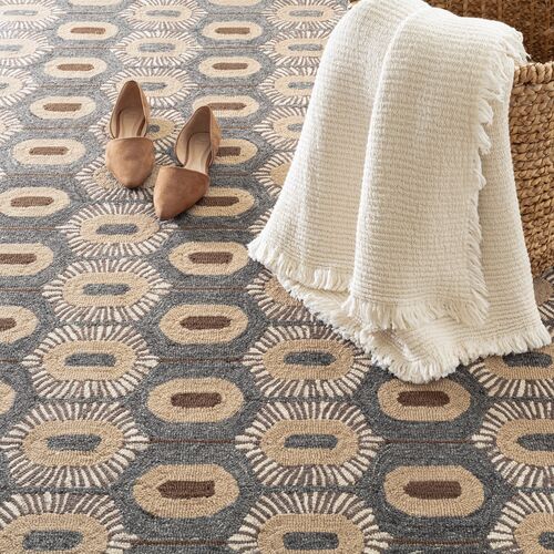 Stowe Hand Hooked Wool Rug, Blue 3 Stowe Hand Hooked Wool Rug, Blue