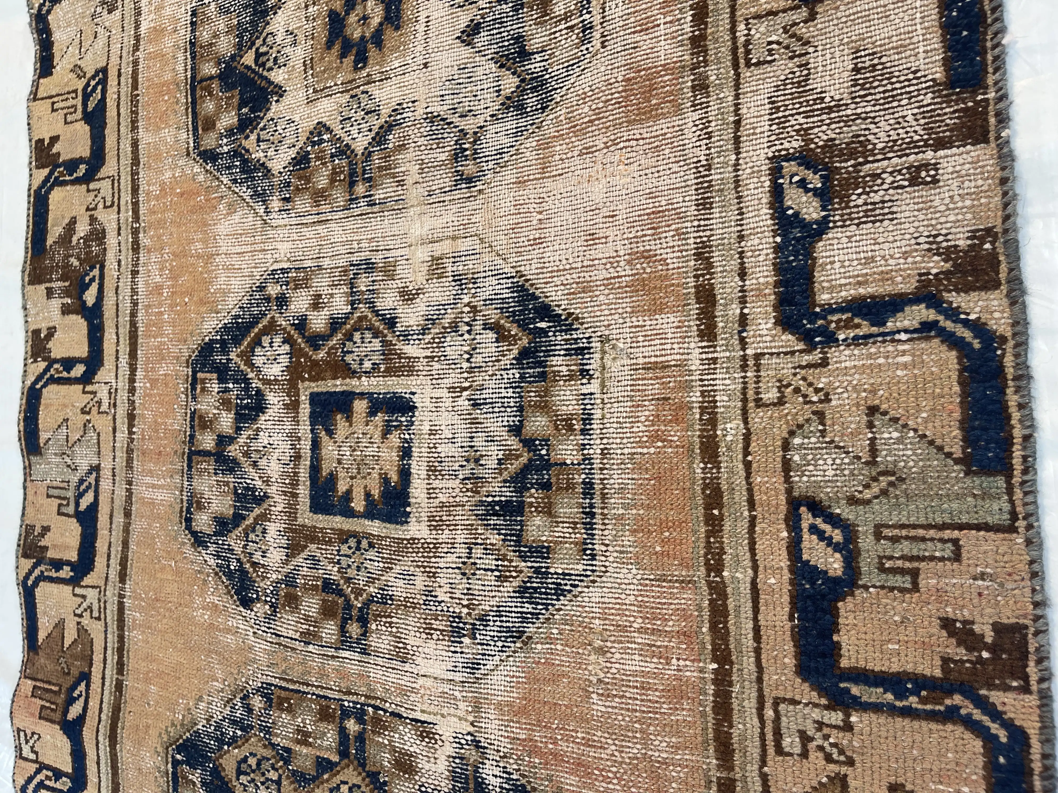 3" x 9" Vintage Persian Rug, Natural 1 3" x 9" Vintage Persian Rug, Natural