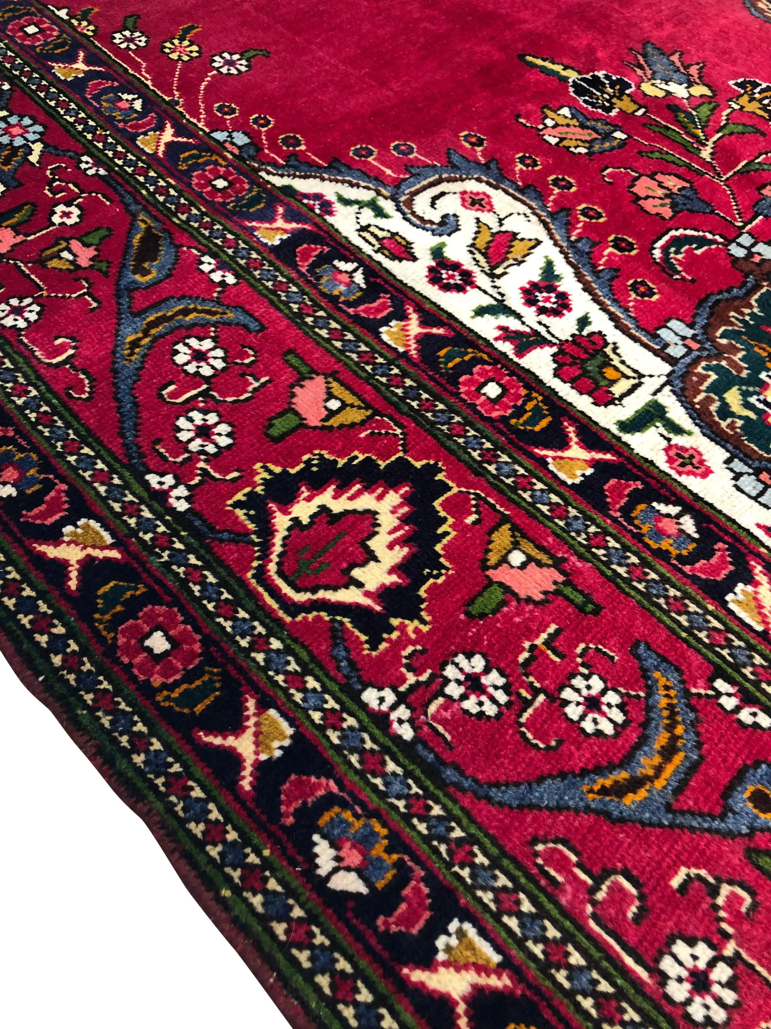 7'9" x 11'1" Vintage Persian Rug 3 7'9" x 11'1" Vintage Persian Rug