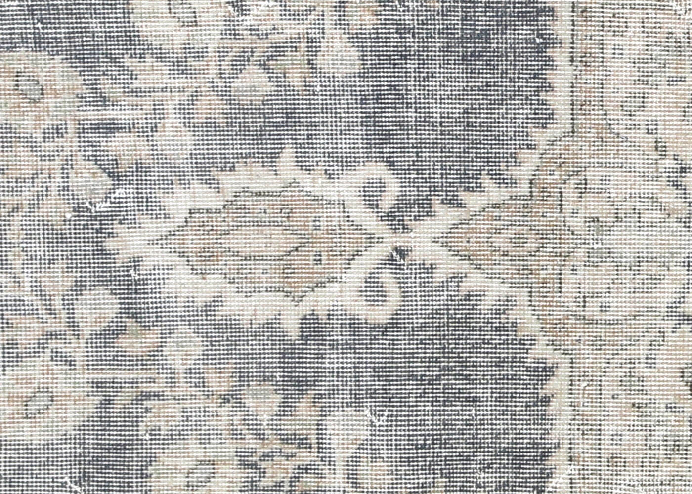 1960s Turkish Oushak Rug, 5'2" x 9'1" 2 1960s Turkish Oushak Rug, 5'2" x 9'1"