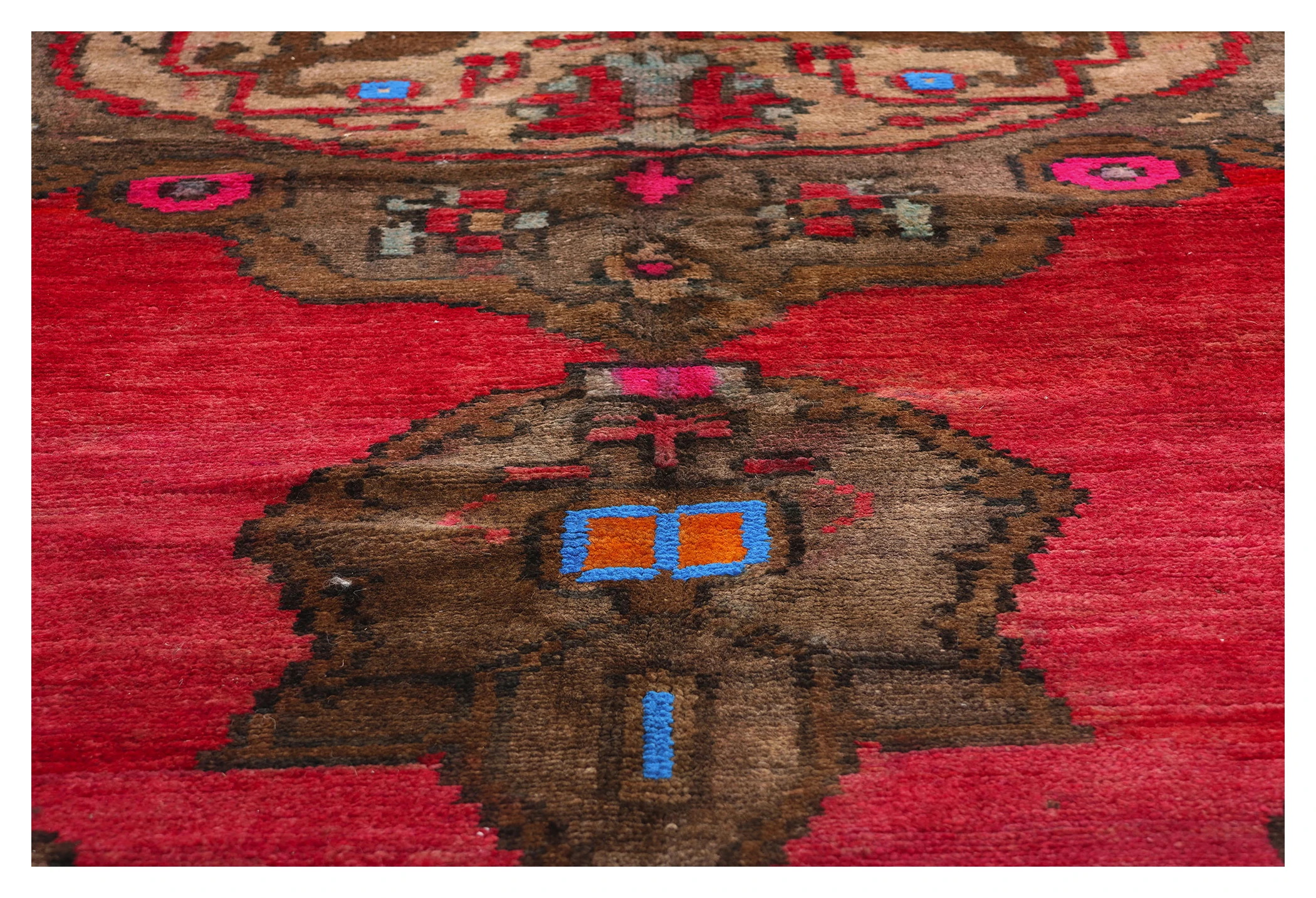 Vintage Turkish Kars Rug, 7'1" x 10'5" 5 Vintage Turkish Kars Rug, 7'1" x 10'5"
