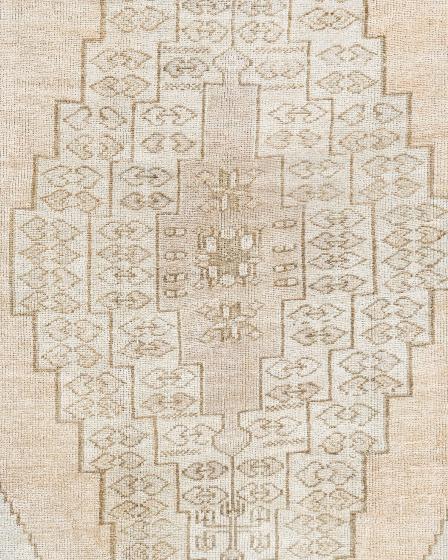Beige Turkish Oushak Area Rug, 5'9"x9'9" 3 Beige Turkish Oushak Area Rug, 5'9"x9'9"