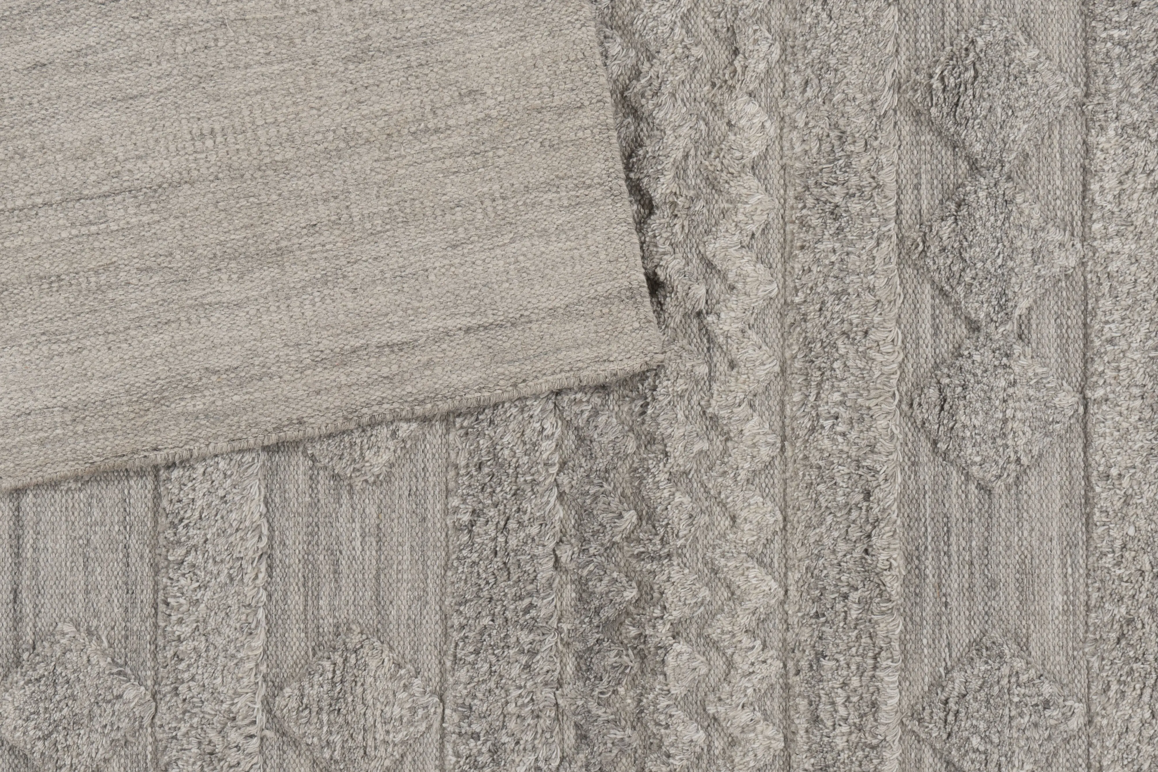 Indoor Outdoor Rug Handloomed 9' x 12' 6 Indoor Outdoor Rug Handloomed 9' x 12'