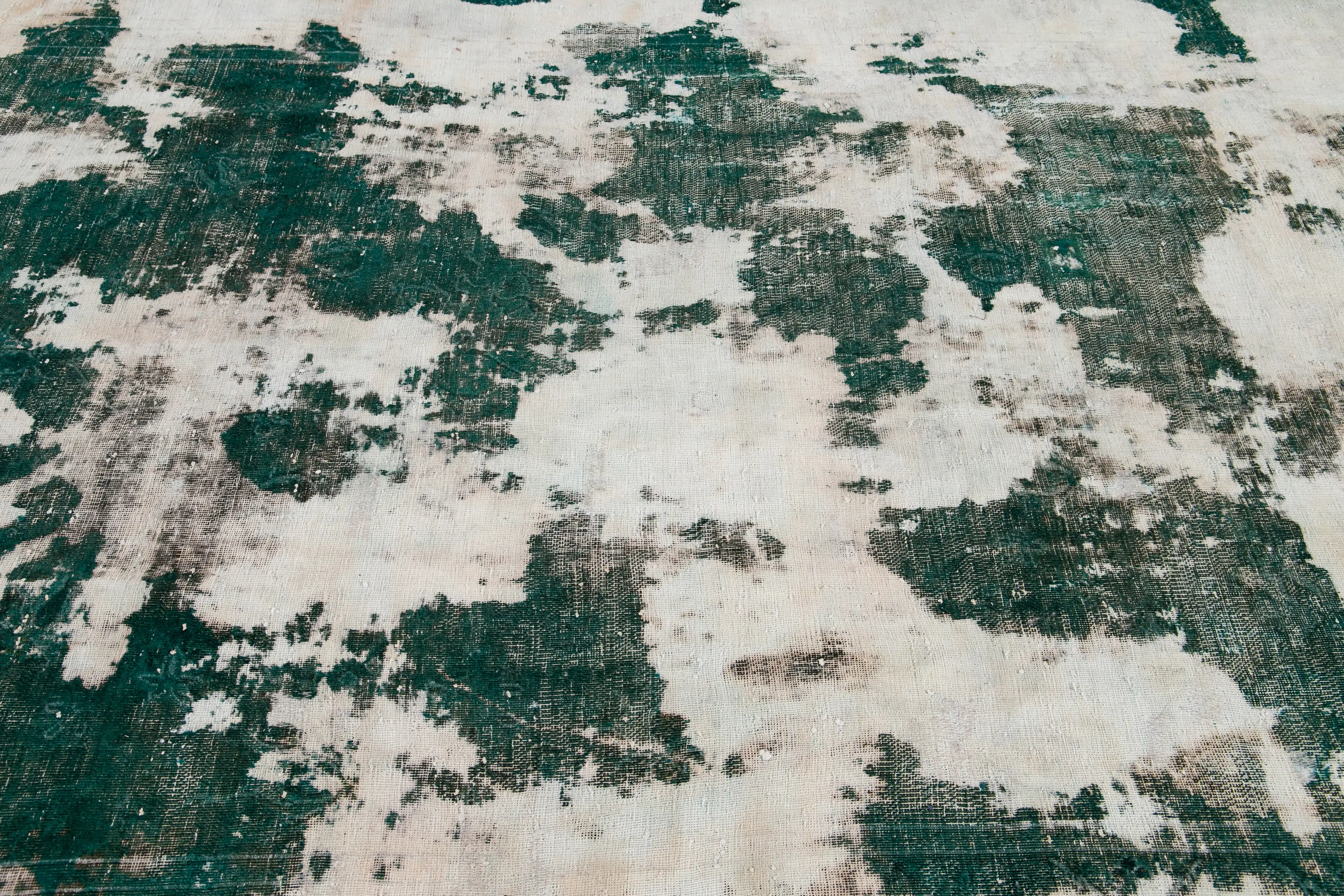 Vintage Abstract Green Wool Rug 4 Vintage Abstract Green Wool Rug