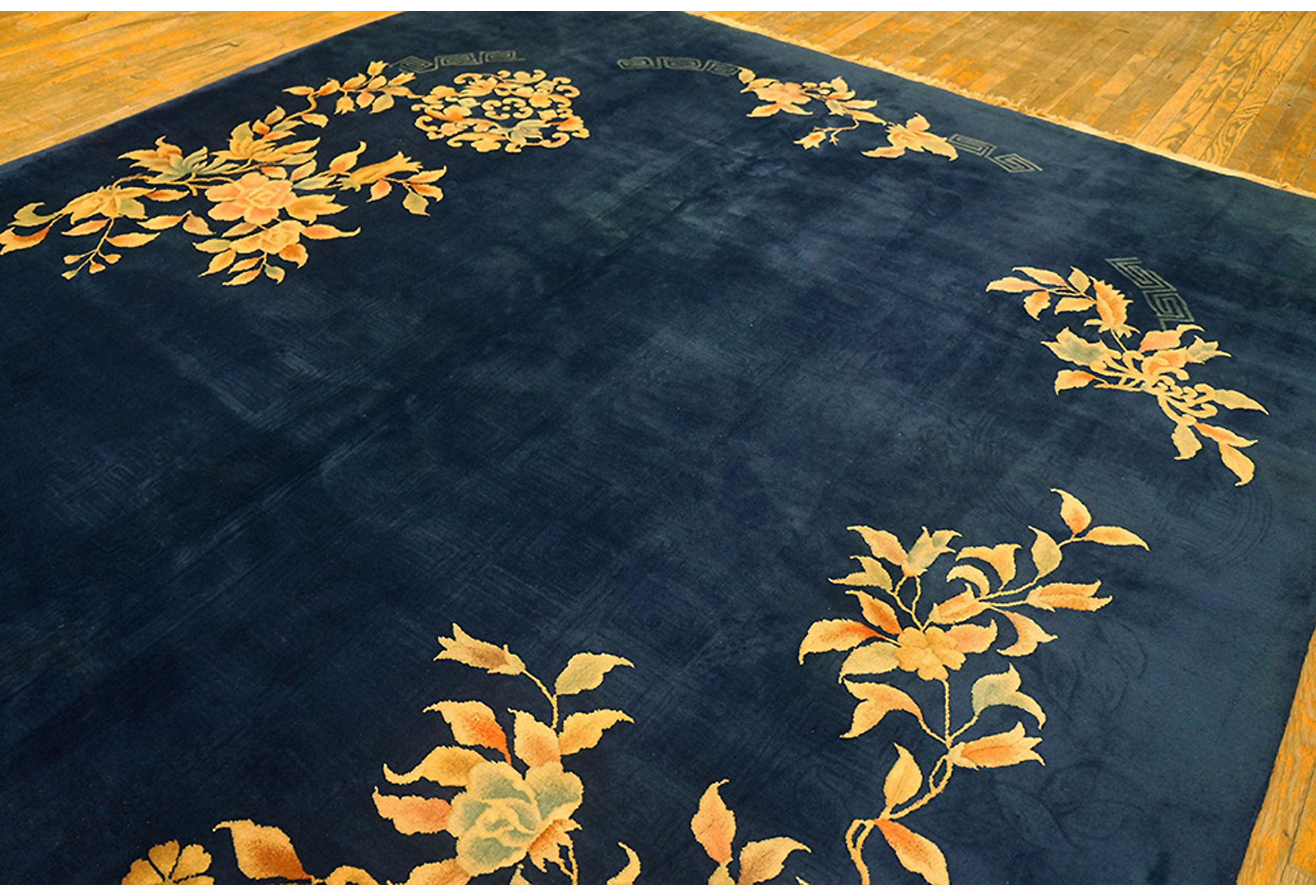Chinese Art Deco Rug 8'10" x 11'9" 5 Chinese Art Deco Rug 8'10" x 11'9"