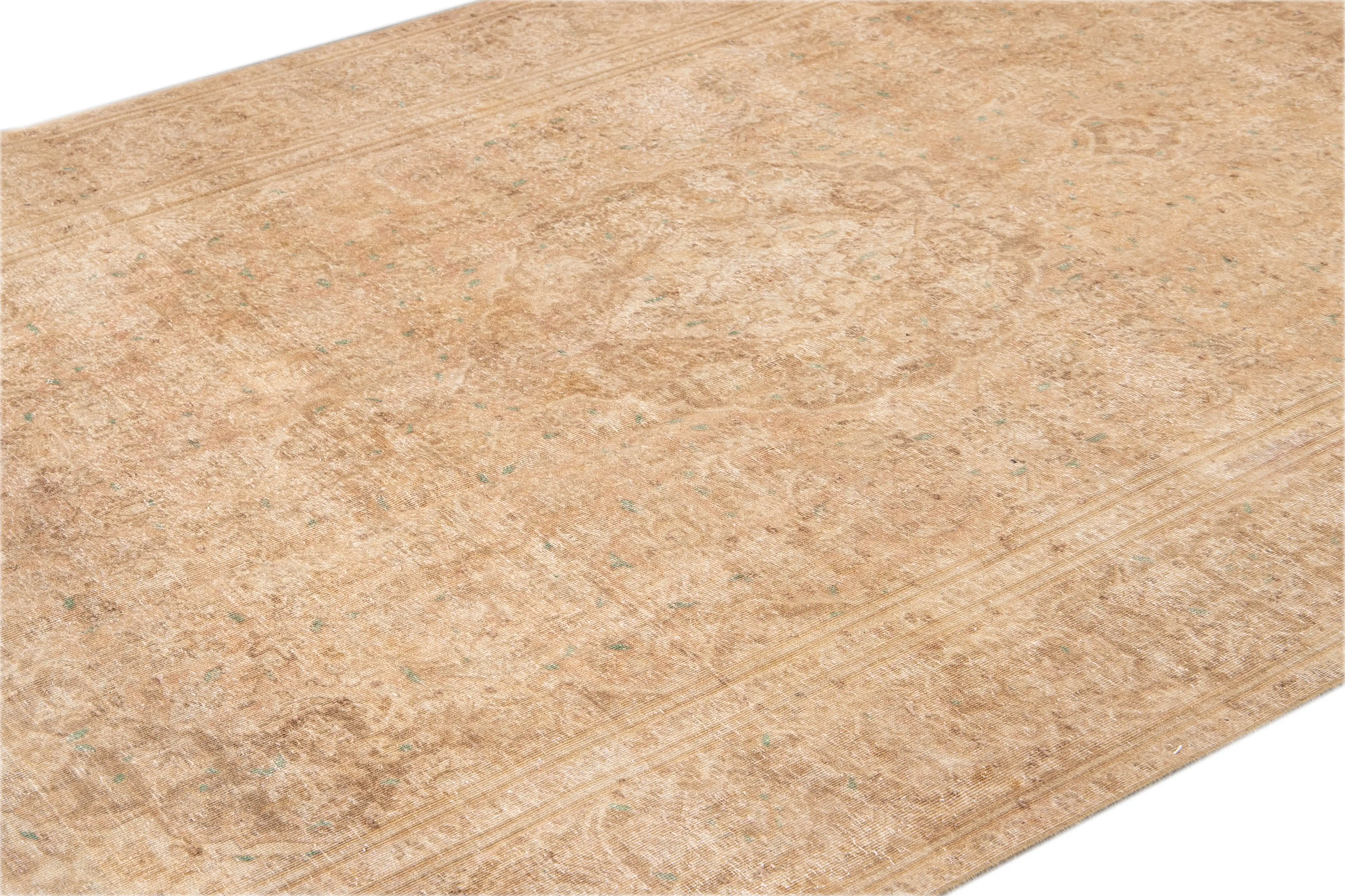 Vintage Beige Medallion Wool Rug 2 Vintage Beige Medallion Wool Rug