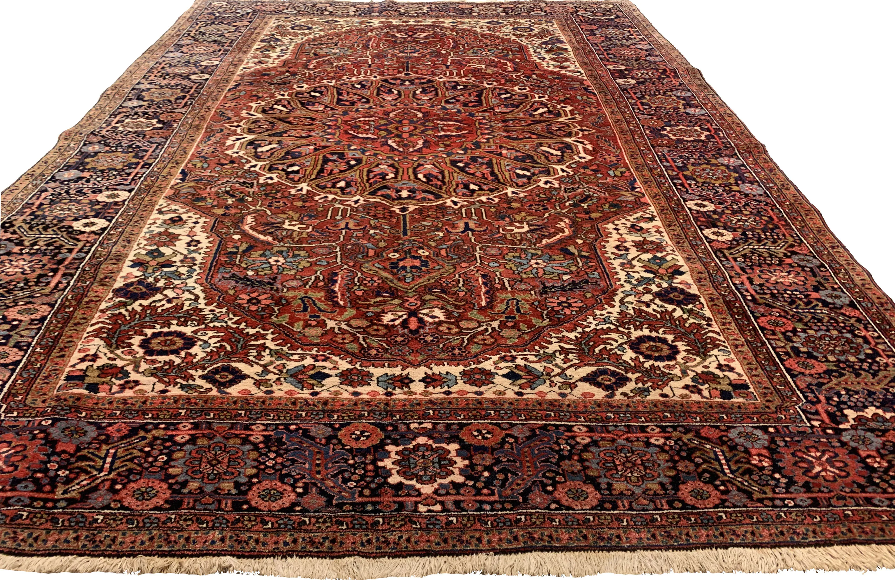 8'2x12' Persian Heriz Rug 2 8'2x12' Persian Heriz Rug