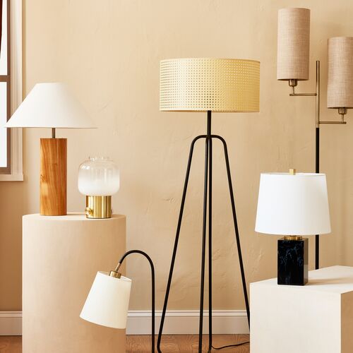 Orion Floor Lamp, Black/Antique Brass 5 Orion Floor Lamp, Black/Antique Brass