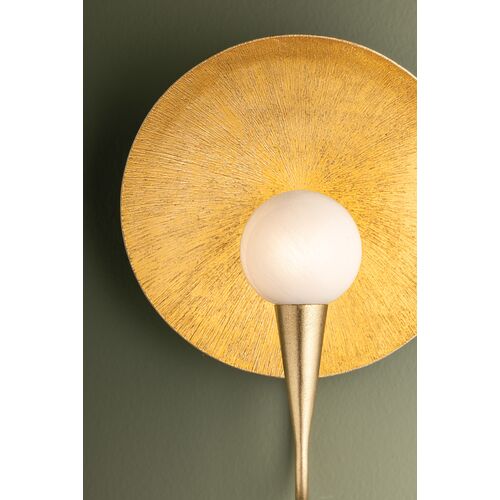 Ahmad Wall Sconce, Vintage Gold Leaf/Cloud 9 Ahmad Wall Sconce, Vintage Gold Leaf/Cloud