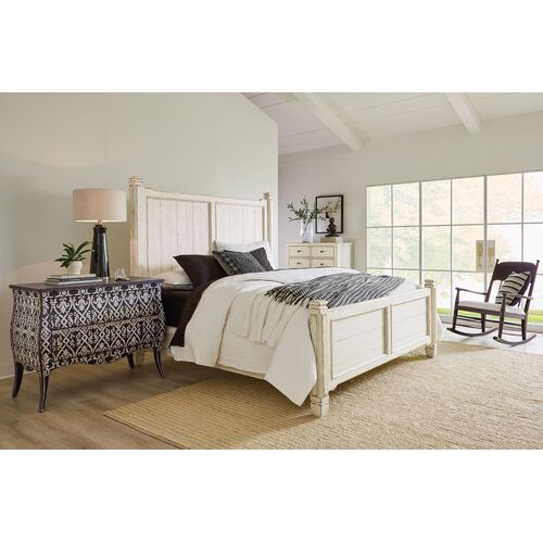 Americana 2-Drawer Bombay Accent Chest, Molasses/White 4 Americana 2-Drawer Bombay Accent Chest, Molasses/White