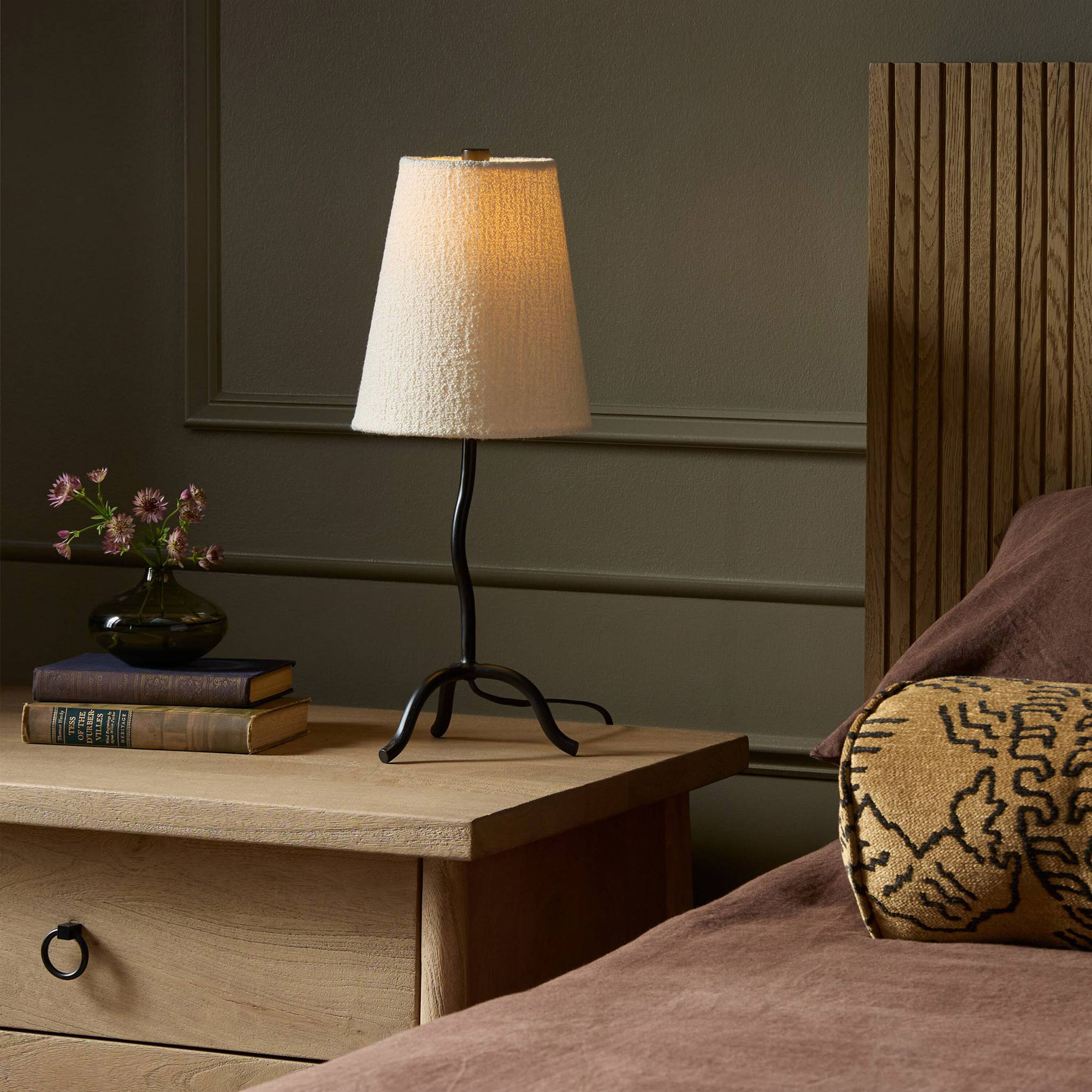 Fairwyn Table Lamp, Natural Boucle/Black Wrought Iron 2 Fairwyn Table Lamp, Natural Boucle/Black Wrought Iron