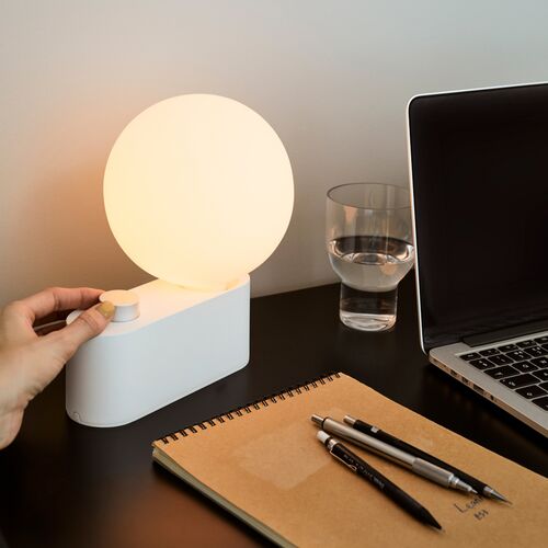 Alumina Table Lamp, Chalk White 8 Alumina Table Lamp, Chalk White