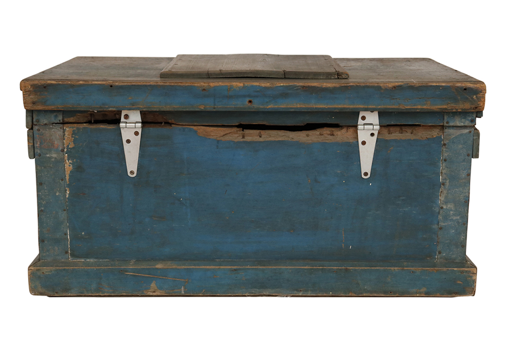 Primitive Blue Blanket Chest 10 Primitive Blue Blanket Chest
