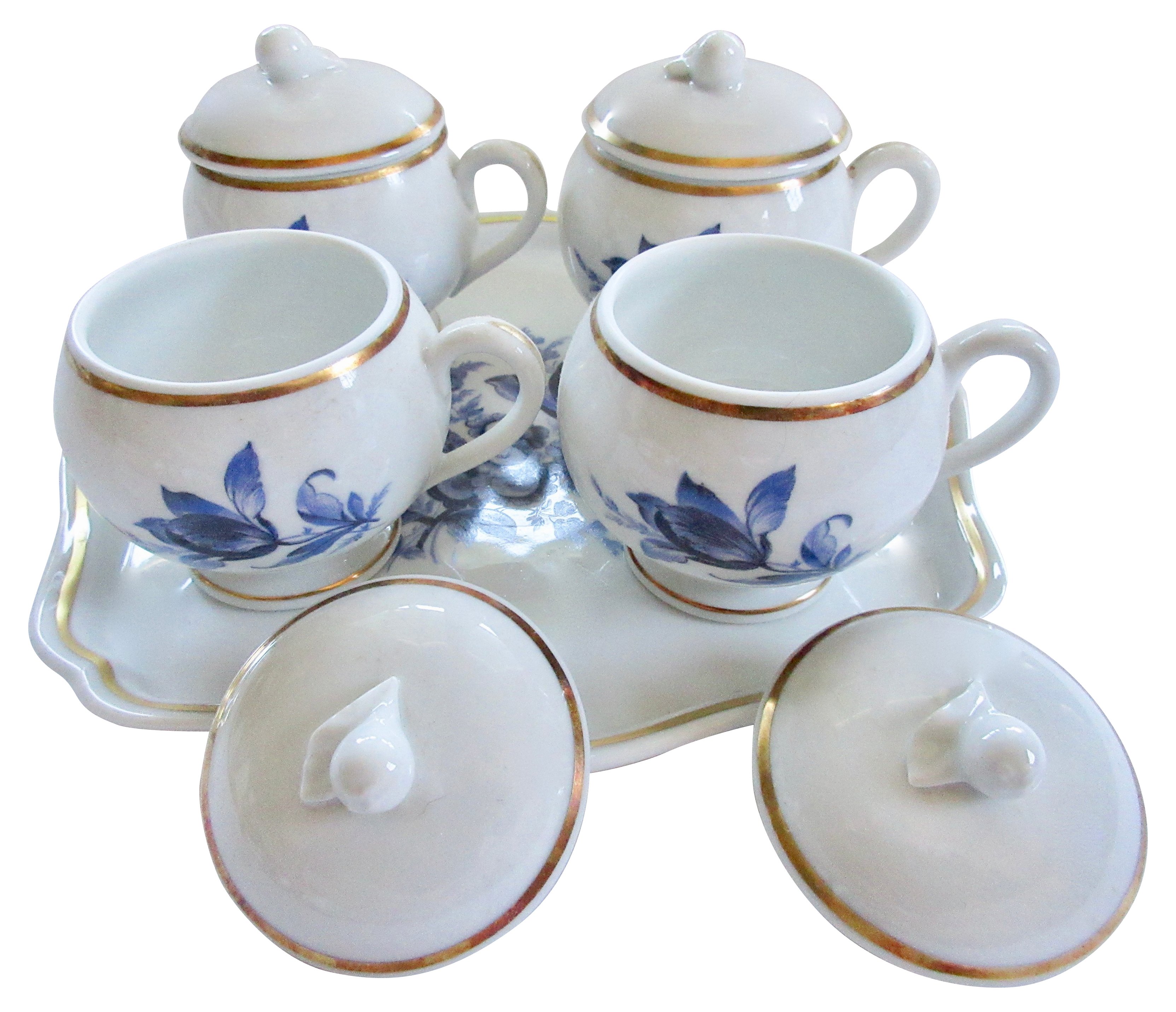 Ginori Porcelain Pots de Cr¨¨me & Tray 2 Ginori Porcelain Pots de Cr¨¨me & Tray