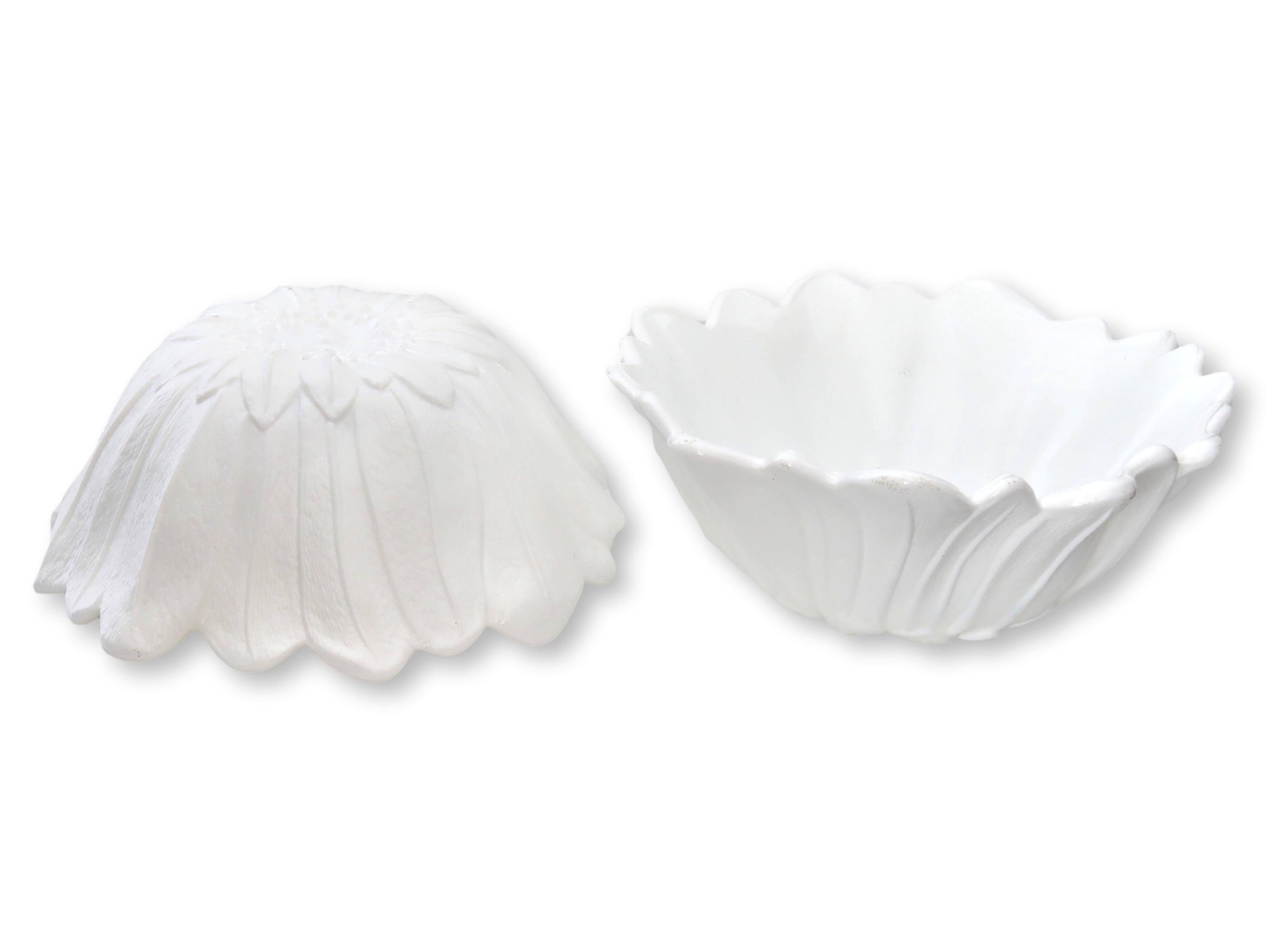 Vintage Milk Glass Sunflower Bowls, Pair 1 Vintage Milk Glass Sunflower Bowls, Pair