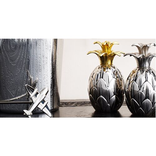 Pineapple Salt & Pepper Shakers 2 Pineapple Salt & Pepper Shakers