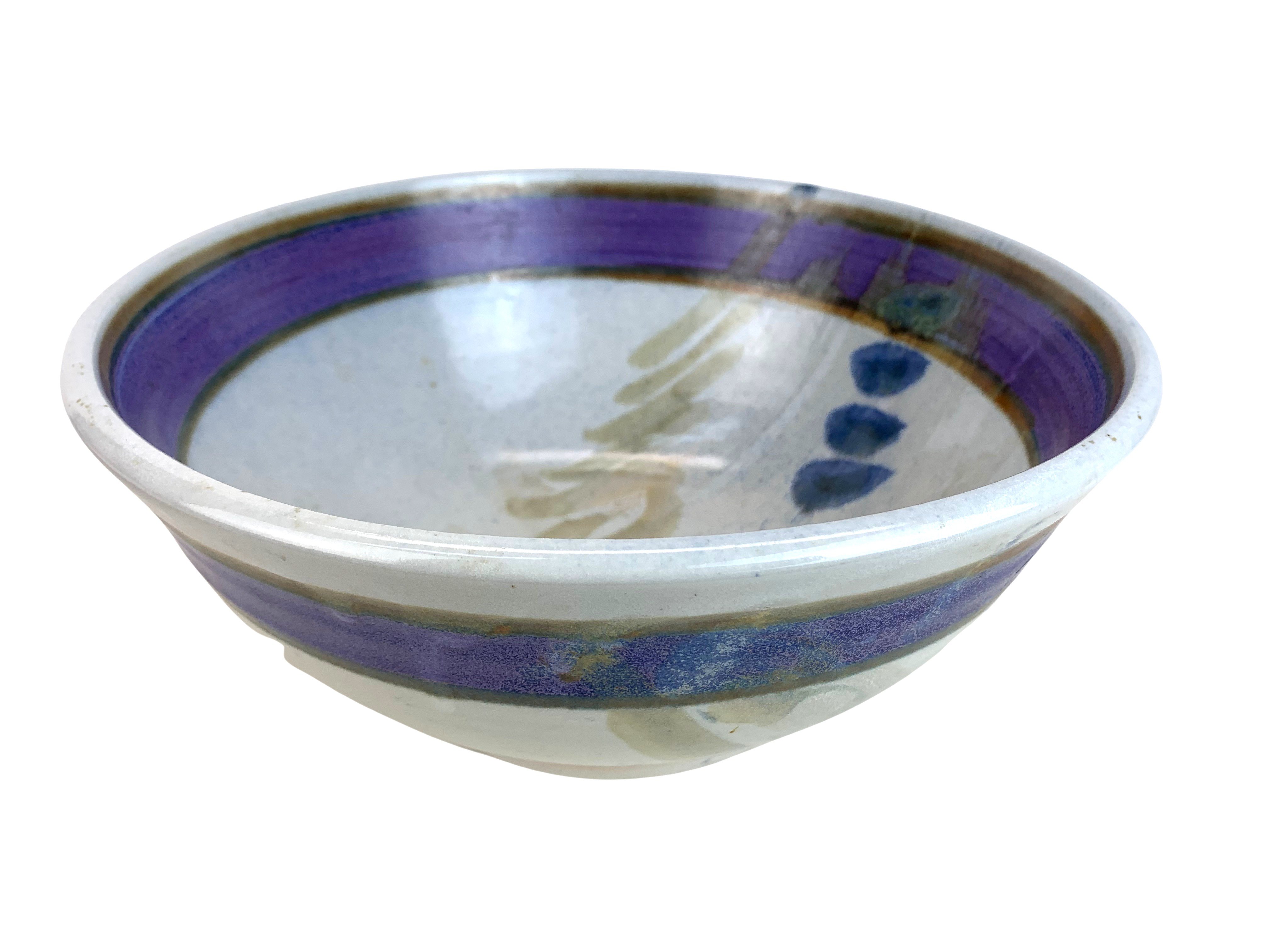 Hand-Thrown Large-Scale Serving Bowls 6 Hand-Thrown Large-Scale Serving Bowls