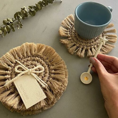 Tallo de Olivo, S/4 Fique Fringe Coasters, Brown 4 Tallo de Olivo, S/4 Fique Fringe Coasters, Brown