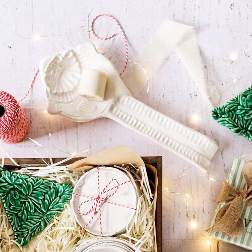Pietra Natale Spoon Rest, White 2 Pietra Natale Spoon Rest, White