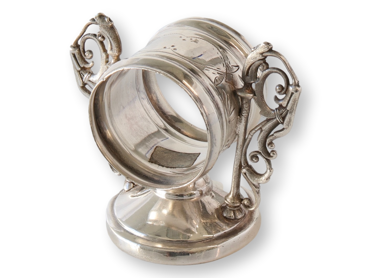 Antique Silver-Plate Napkin Ring 1 Antique Silver-Plate Napkin Ring