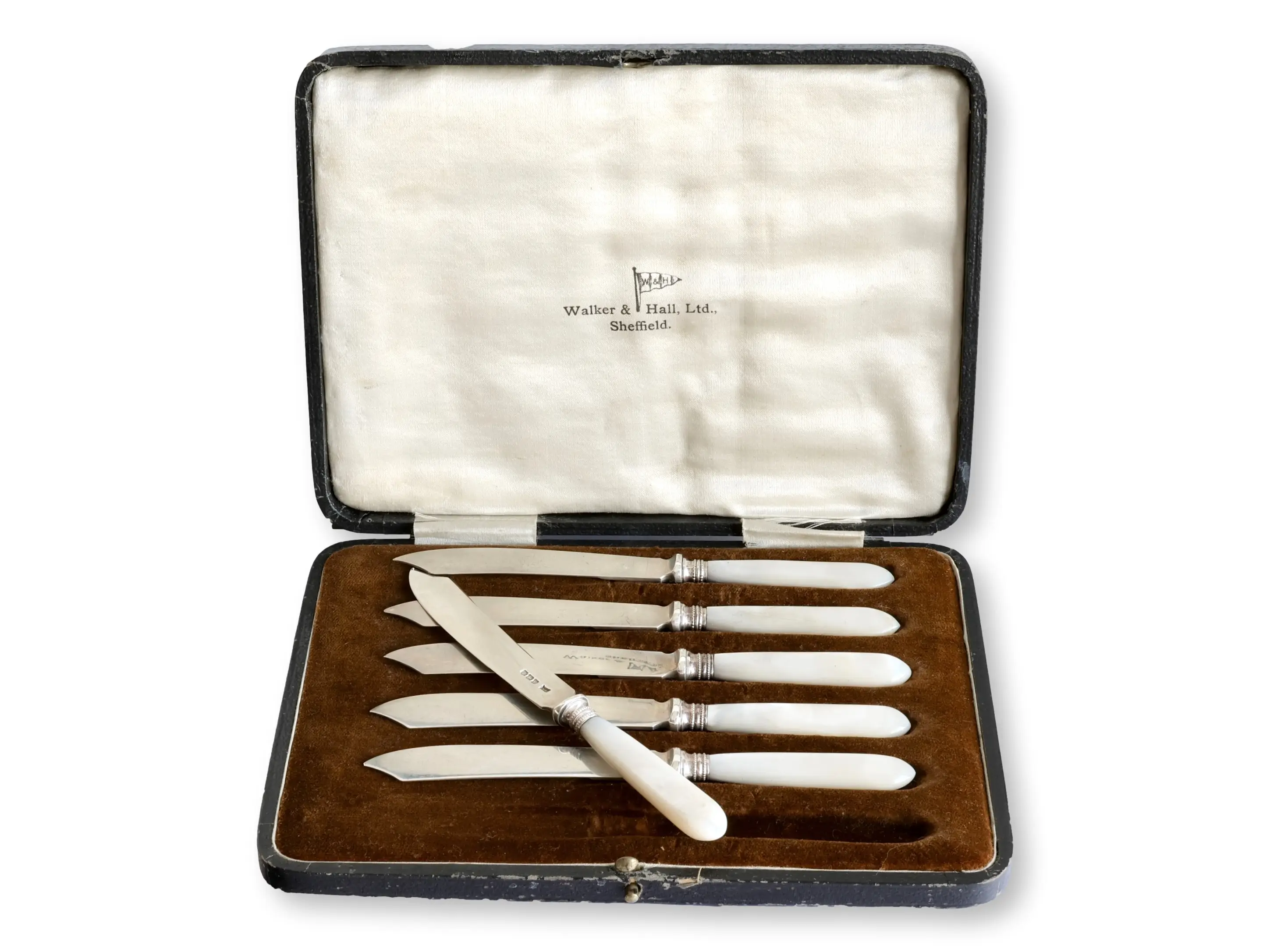 Walker & Hall Sterling & Pearl Knives 2 Walker & Hall Sterling & Pearl Knives