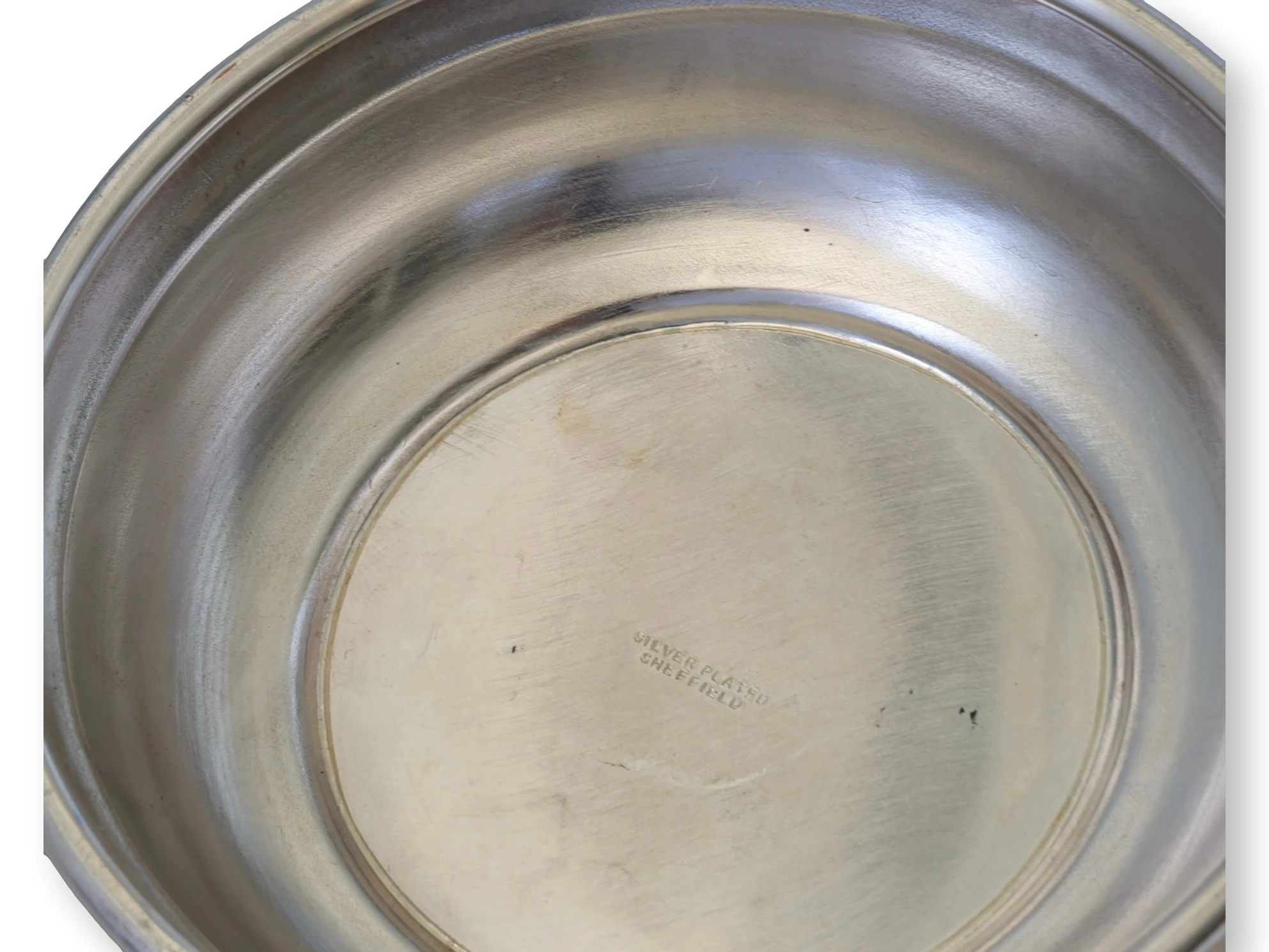 English Silver-Plate Multipurpose Bowl 4 English Silver-Plate Multipurpose Bowl