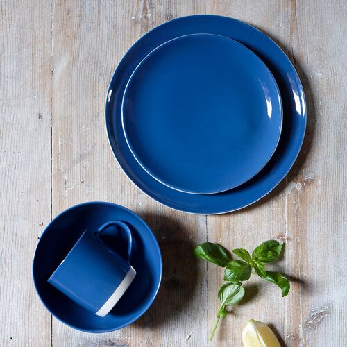 Shell Bisque 4-Piece Place Setting 6 Shell Bisque 4-Piece Place Setting