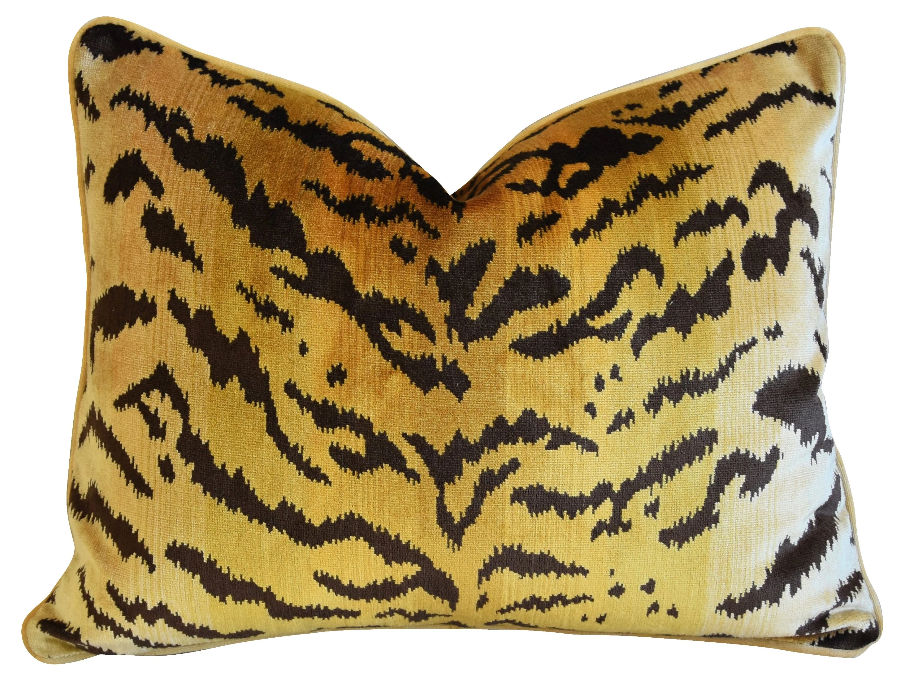 Scalamandre Le Tigre Tiger Pillows, Pr 4 Scalamandre Le Tigre Tiger Pillows, Pr