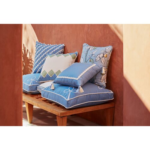 Milly 20x20 Outdoor Pillow, White/Blue 2 Milly 20x20 Outdoor Pillow, White/Blue