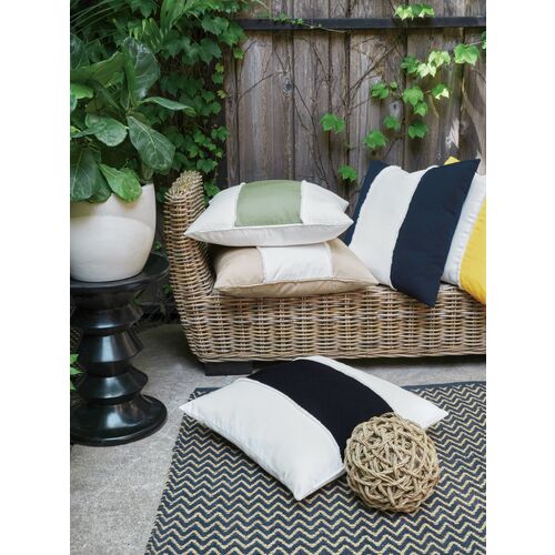 Zuri 20x20 Outdoor Pillow, Yellow/White 4 Zuri 20x20 Outdoor Pillow, Yellow/White