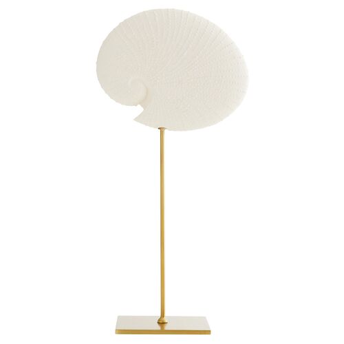 S/3 Shell Sculpture, White 3 S/3 Shell Sculpture, White