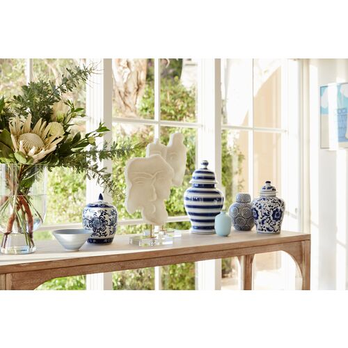 Blue & White Round Jar 4 Blue & White Round Jar