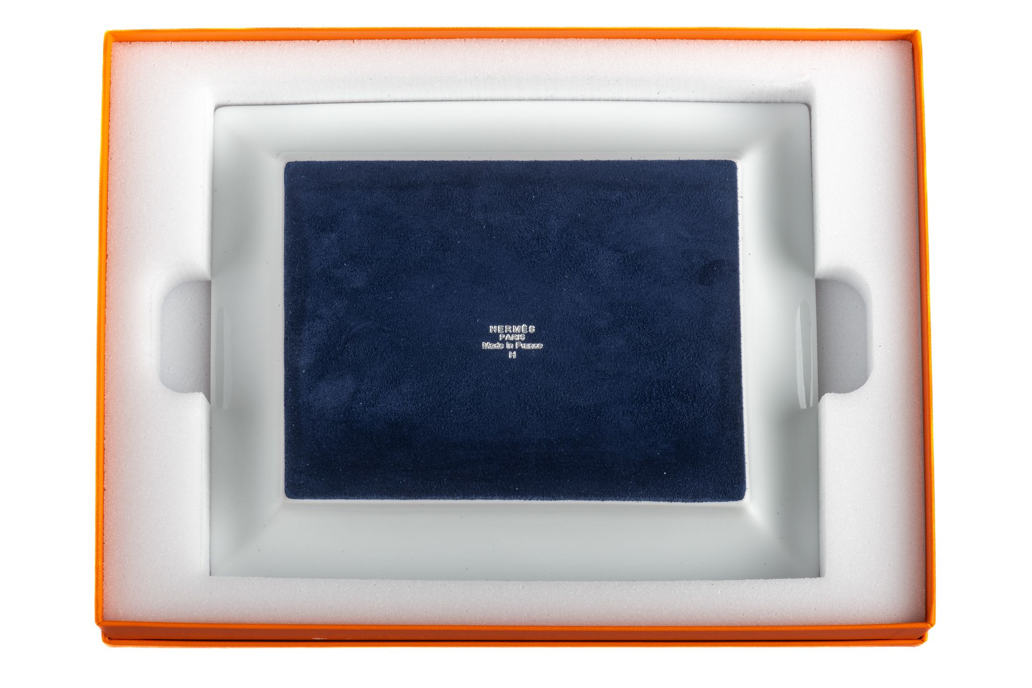 Hermes BNIB Pegase Porcelain Ashtray 2 Hermes BNIB Pegase Porcelain Ashtray
