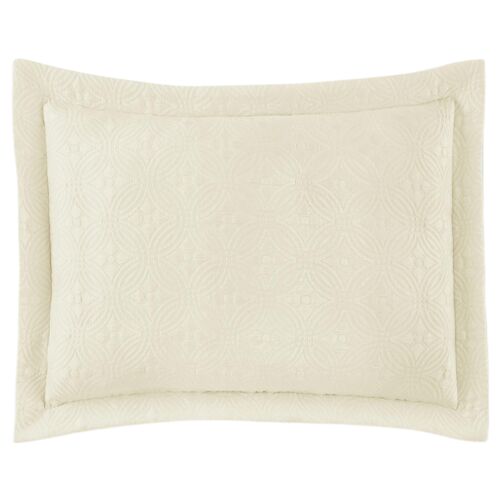 Lucia Matelass¨¦ Sham 1 Lucia Matelass¨¦ Sham