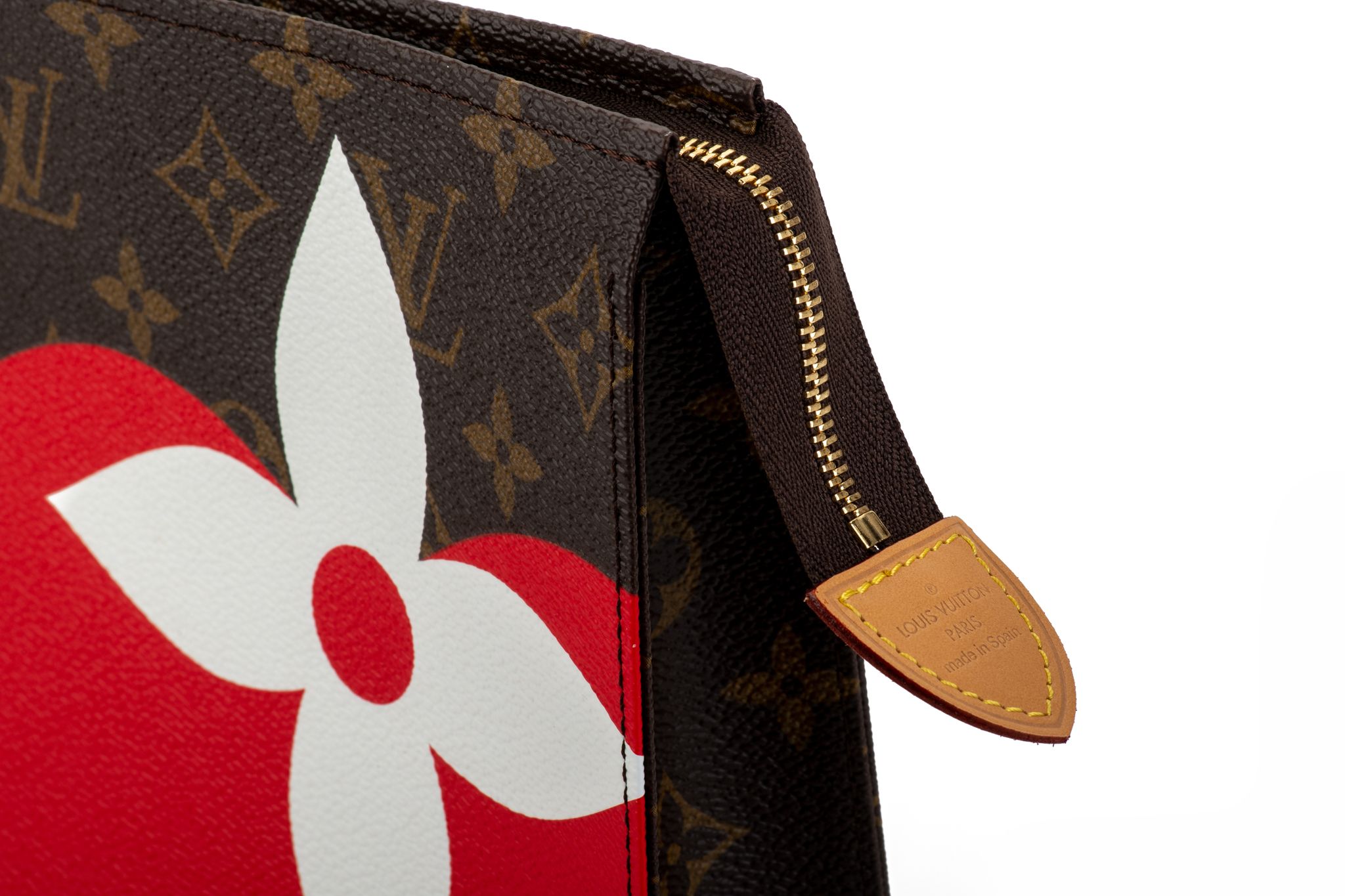 Vuitton Lim.Ed. Heart Monogram Clutch BN 6 Vuitton Lim.Ed. Heart Monogram Clutch BN