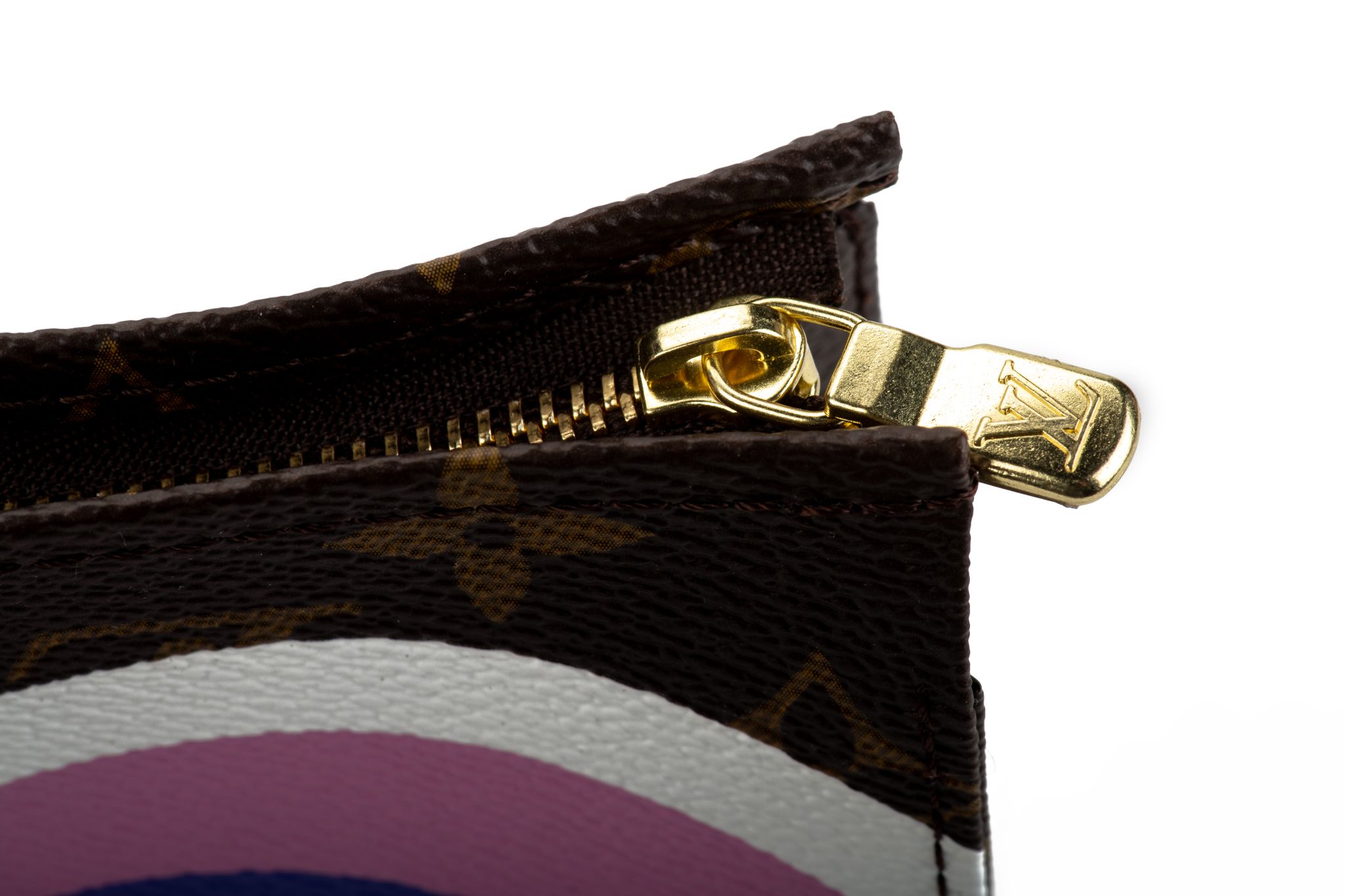 Vuitton Lim.Ed. Heart Monogram Clutch BN 9 Vuitton Lim.Ed. Heart Monogram Clutch BN