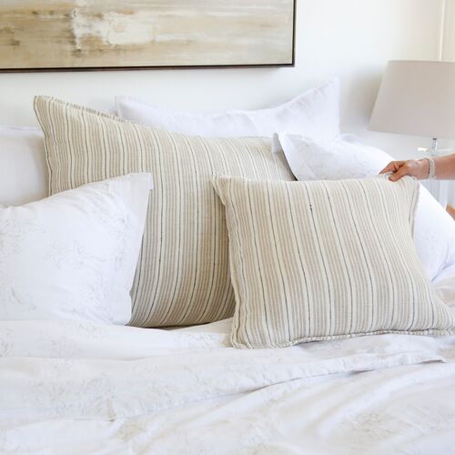 Newport 20x20 Pillow, Natural/Midnight Linen 3 Newport 20x20 Pillow, Natural/Midnight Linen